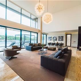 Luxury 7 Bedroom Dubrovnik Beachfront Villa with Infinity Pool, Sleeps 14